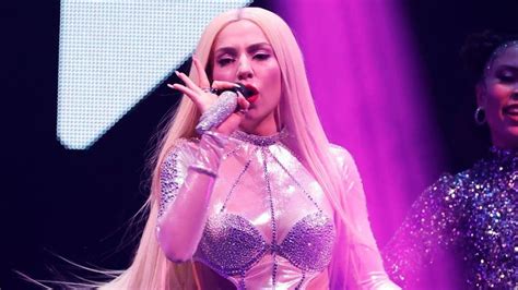 Ava Max Maybe Youre The Problem Live At The Jingle Ball Tour 2022