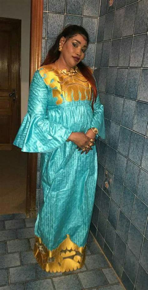 Longue robe et dentelle elegante en pagne wax tissu africain1 duration. Model Bazin 2019 Femme - Épinglé par Fatou Diop sur fatou | Mode africaine, Mode ... - Ver más ...