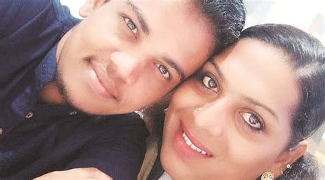 Kerala Couple De Transsexuels à Attacher Le Noeud Le Mois Prochain Allinfo