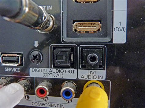Digital audio output optical cable. VWVortex.com - Picture quality....