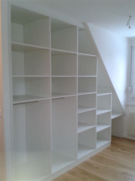 Maybe you would like to learn more about one of these? dressing sous mansarde - Kiosque Aménagement