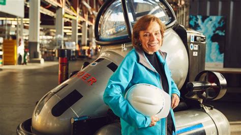 Chi è Sylvia Earle La Vita Delloceanografa Più Famosa Donne Magazine