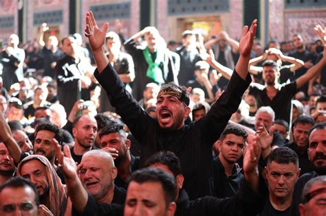 In Pictures Recitation Of The Martyrdom Epic Maqtal Of Imam Hussain On Ashura International
