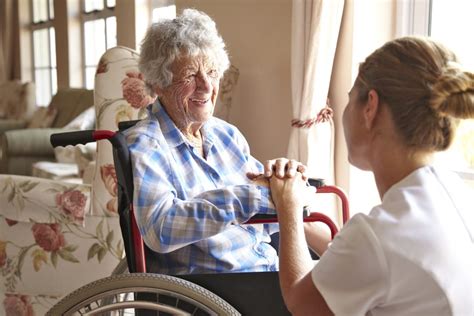 older woman  nursing home    complaint