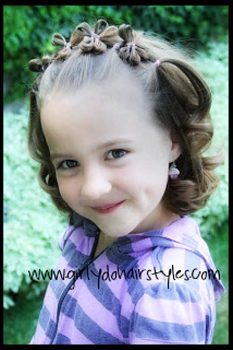 If you are looking for quick and adorable hairstyles for school girls, then i dedicate this post to your little ones, because undoubtedly they will love these. Hairstyles 3 year olds