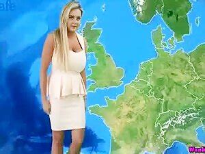 Luscious And Sexy Weather Girl Stuns Her Online Viewers With Nude