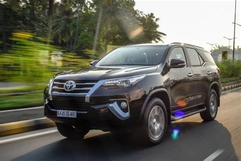 Top 10 Most Fuel Efficient Diesel Suvs In The Philippines
