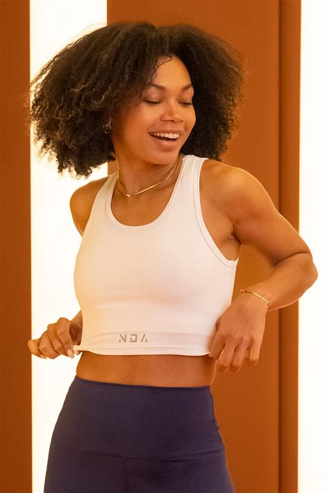 Explore Crop Top White New Dimensions Active Womens Cropped