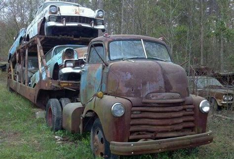 Old Trucks Cars Trucks Tow Truck Semi Trucks Chevy Trucks Vintage