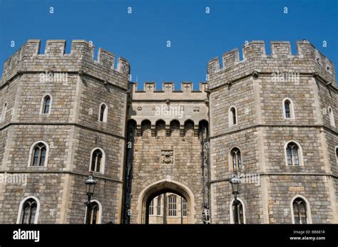 Royal Palace England Windsor Hi Res Stock Photography And Images Alamy