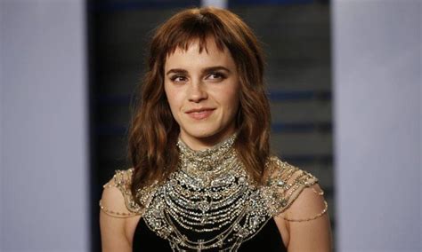 Emma Watson Aparece No Oscar Com Erro Gramatical Em Tatuagem De