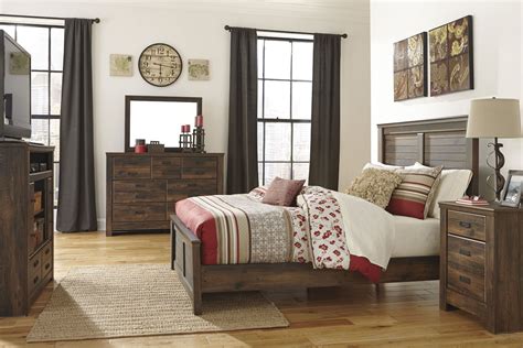 Shop ashley furniture homestore online for great prices, stylish furnishings and home decor. Quinden Panel Bedroom Set from Ashley (B246-57-54-98 ...