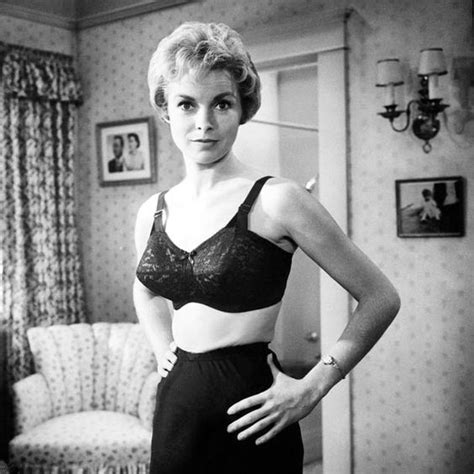 The Steamiest Onscreen Lingerie Scenes Janet Leigh Thrillers And Scene