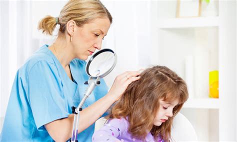 They are usually brownish in i found little brown circles in my hair they weren't easy or hard to take out but my hair isn't anymore itchy then it normally is should i get checked for lice. How to Check Your Own Head for Lice: 3 Ways