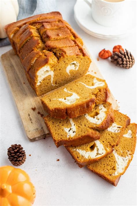 How to make pumpkin bread with maple cream cheese filling. Pumpkin Cream Cheese Swirl Bread - Recipe Girl