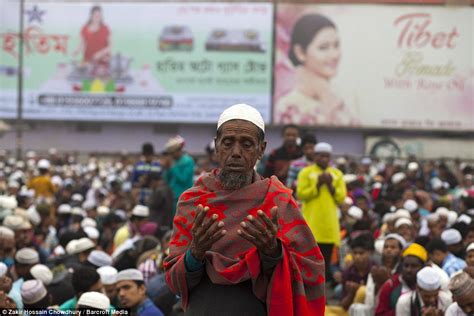 Muslims From 150 Countries Join Together On The Final Day Of Bishwa