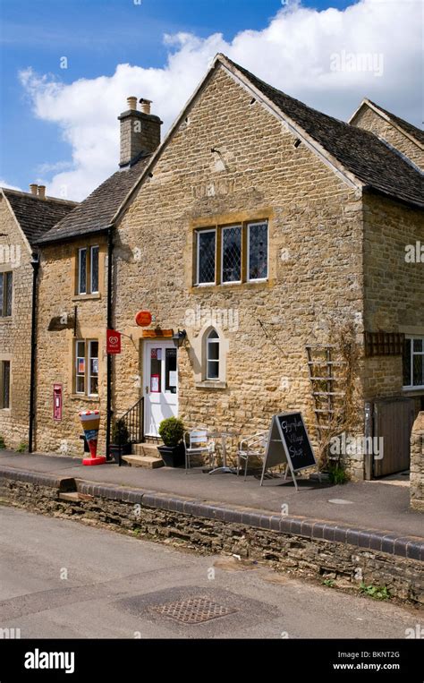 Street Scene In The Cotswolds Glympton West Oxfordshire Stock Photo
