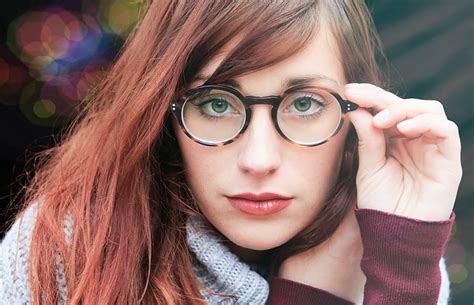 Every Beginners Detailed Guide To Buying Bifocals Lenses And Frames