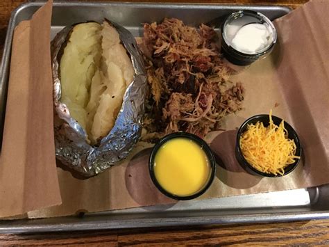 Dickeys Shines On Dothans East Side Restaurant Reviews