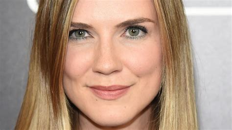Sara Canning Discusses How She Prepares For Horror Movie Scenes Exclusive