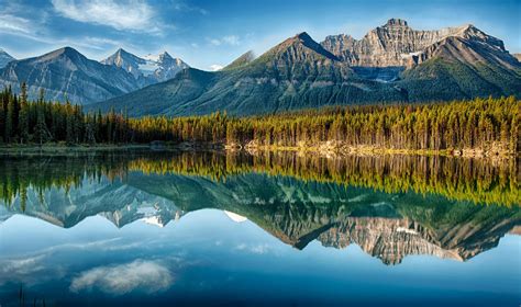 Herbert Lake Alberta Canada Banff National Park National Parks Lake