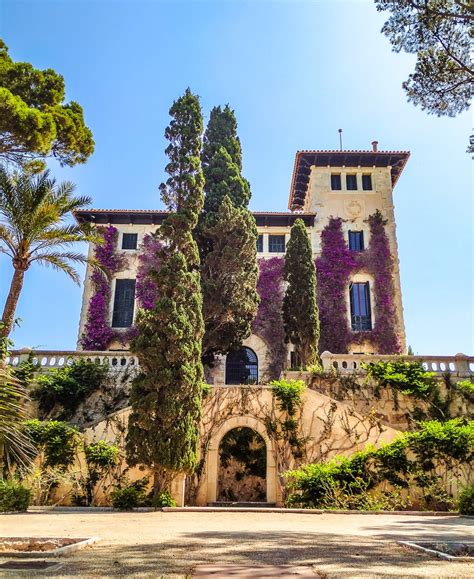 Wenn sie, vom hafen cala ratjada aus, entlang der küste wandern. Villa March: Kunst und Natur ganz nah beieinander | We ...