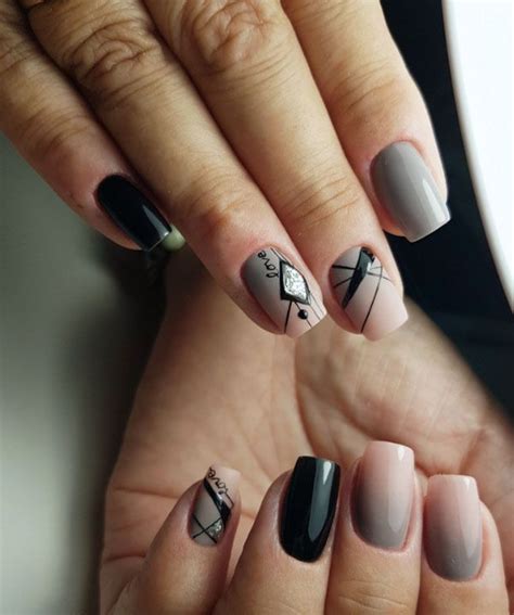 Gradients are one of the most popular nail art ideas out there, and it makes sense. Stylish Fall Nail Art Design Ideas & Trends 2019-2020 ...