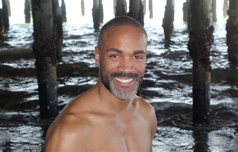 Pictures of Donnell Turner