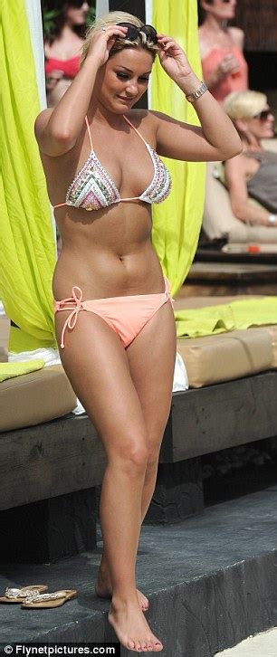 Towie S Sam And Billie Faiers Sunbathe In Some Very Unflattering And Ill Fitting Bikinis Daily