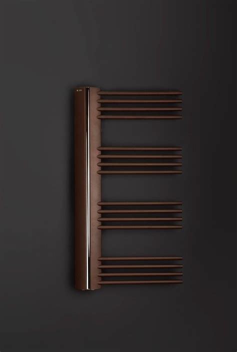 Anstatt der runden streben haben viele unserer modelle auch große glatte heizflächen und bei einigen exemplaren verschwinden. Relif | Design heizkörper, Badezimmer, Badezimmer design