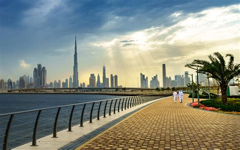 Best Places For A Walk In Dubai Jbr Walk Dubai Marina Walk And More