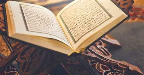 Isi sholawat fatih sendiri dikutip dari kitab perukunan melayu. Bacaan Sholawat Al Fatih Pembuka Pintu Arsy - Abiabiz