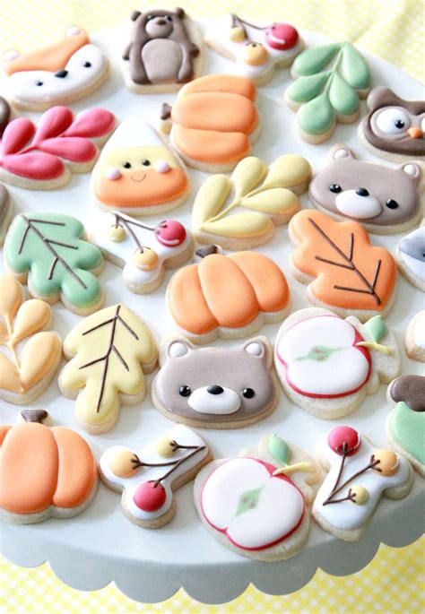 In a separate bowl, use a fork or a whisk to mix together the flour, baking powder and salt. Top 7 Tips for Decorating Mini Cookies with Royal Icing | Mini cookies, Sugar cookie royal icing ...