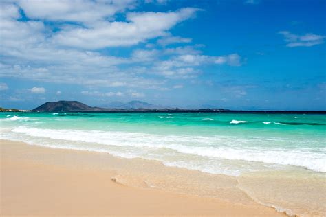 Fuerteventura FKK Playas y hoteles para el paraíso nudista de Canarias Todo sobre viajes