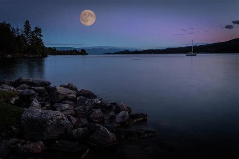 Full Moon Over The Lake Photograph By Rick Strobaugh Fine Art America
