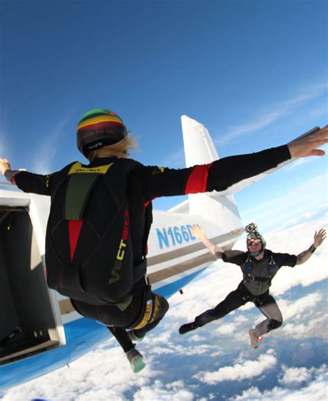 Chutingstar Skydiving Equipment Store Parachutes Skateboards
