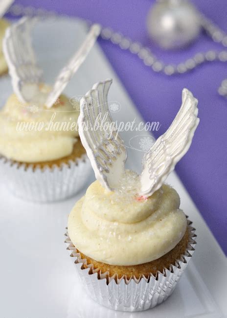 You can equip them inside the customization window in the topper tab. Haniela's: ~Angel Wings Cupcakes~