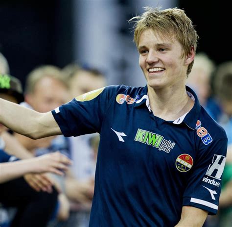 Ødegaard's creative ability is something that could be hugely beneficial for real madrid. Ödegaard: "Real Madrid ist für meine Entwicklung am besten ...