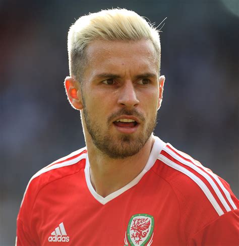 Aaron Ramsey Blonde Image Arsenal Star Aaron Ramsey Shows Off Hot Wife Browse 19800
