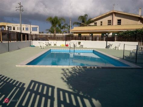 Appartamento in affitto a marsala (tp) marsala, provincia di trapani. 5 case con piscina in affitto che puoi visitare da casa ...