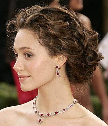 Classic Prom Hairstyles Style And Beauty