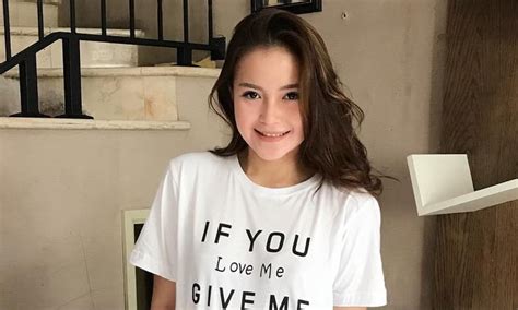 Check spelling or type a new query. Voke Victoria - Biodata, Profil, Fakta & Perjalanan Karir ...