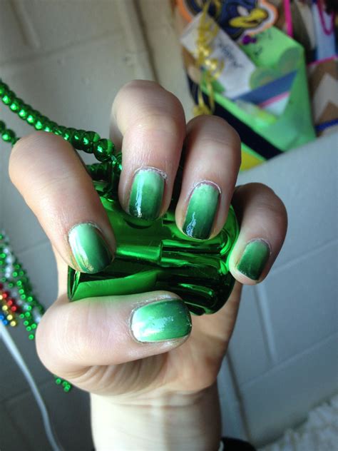 Green Ombré Nail Art For St Patricks Day Nails Nailart Ombre