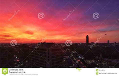 Sunset Over The Houston Skyline Stock Photo Image Of Tower Brilliant