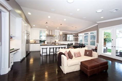 20+ Open Floor Plan House Ideas - DECOOMO