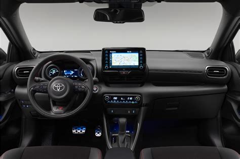 Toyota Yaris Gr Sport Hybrid 2022 Plumage Before Branching Ace Mind