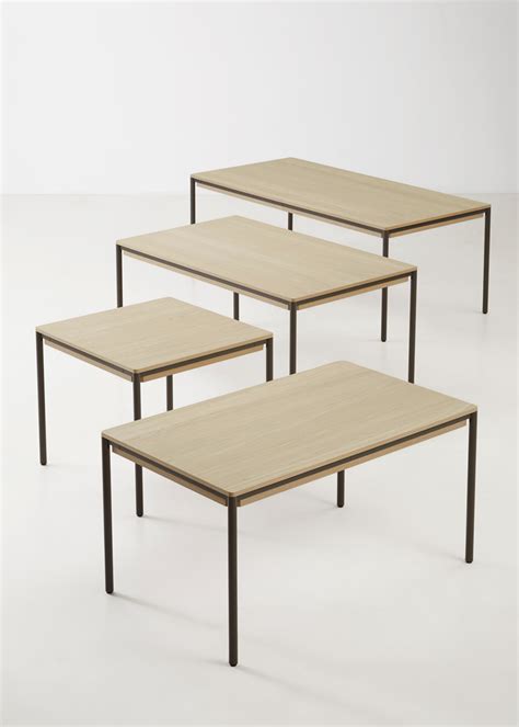 Piezas extendable dining table (95 x 200/245 cm). Piezas extendable dining table (95 x 160/205 cm) - Woud A/S
