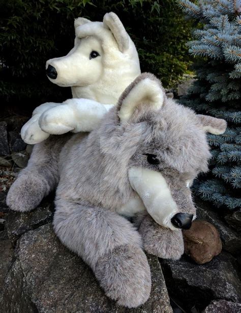A Pair Of Vintage Wolves By Douglas Cuddle Toys By Lilmissaleu On