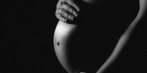 Can You Get A Tattoo While Pregnant 3 Doctors On The Safety Risk