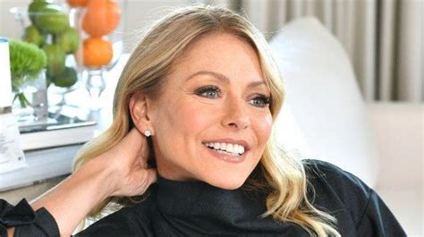 Kelly Ripa Reveals Why She Quit Drinking